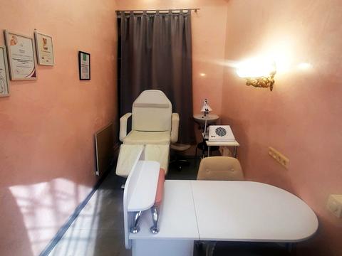 комерційна за адресою Світлий пров., 13а