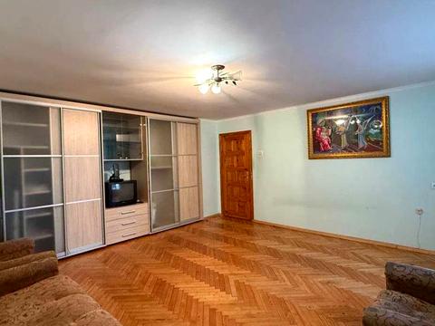 квартира за адресою Григорія Квітки-Основ'яненка вул., 4