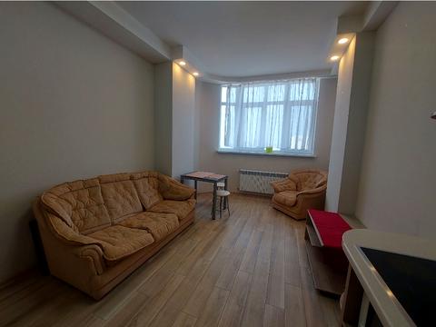 квартира за адресою Небесної Сотні просп. (Маршала Жукова), 3А/1