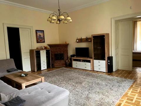 квартира по адресу Гетьмана Дорошенко ул. (Жовтневая), 44