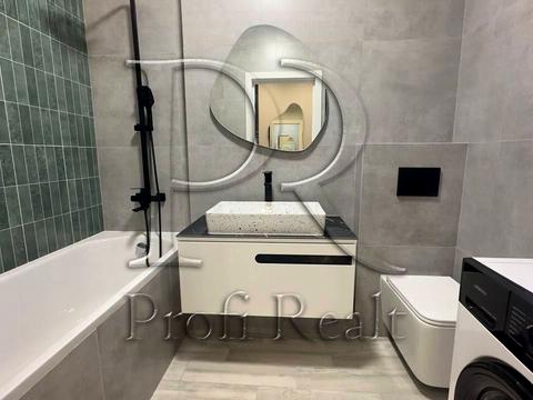 квартира за адресою Героїв Небесної Сотні просп., 14/3