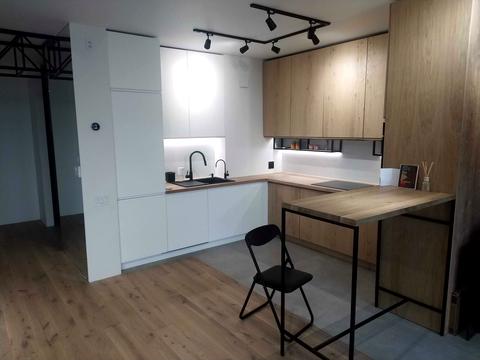 квартира за адресою В'ячеслава Чорновола просп. (), 16а