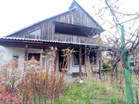 будинок за адресою Центральна вул.