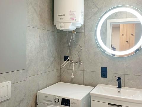 квартира за адресою Олександра Олеся вул., 8/17