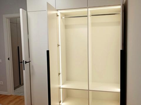 квартира за адресою Олександра Олеся вул., 8/17