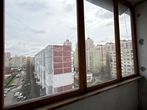 квартира за адресою Зої Гайдай вул., 2