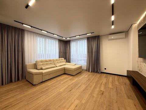 квартира за адресою Романа Левицького вул., 25