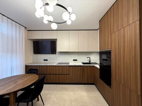 квартира за адресою Романа Левицького вул., 25