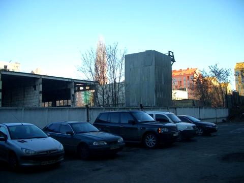 комерційна за адресою Соборності просп. (Возз'єднання), 19-Б