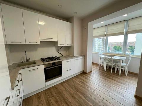 квартира за адресою Академіка Шалімова вул., 67-В