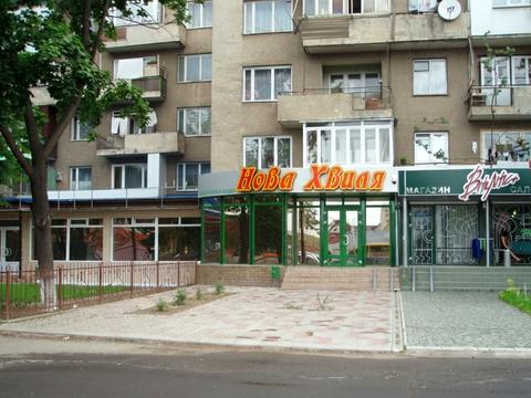 комерційна за адресою Михайла Грушевського вул., 63