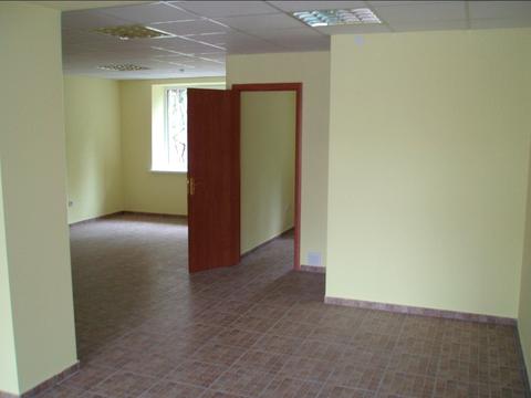 комерційна за адресою Михайла Грушевського вул., 63