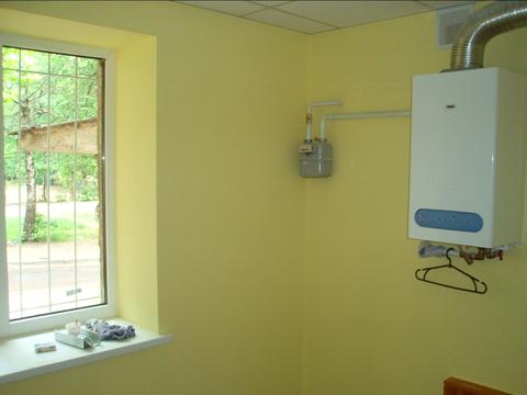 комерційна за адресою Михайла Грушевського вул., 63