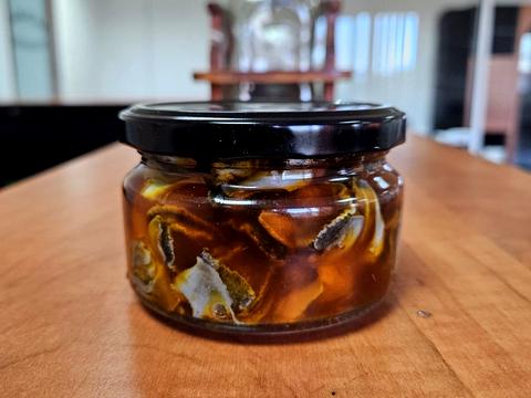 коммерческая по адресу Центральна, 80