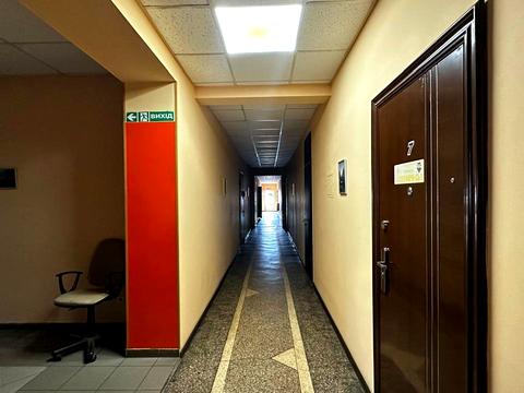 комерційна за адресою Павла Скоропадського вул., 63