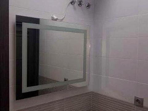 комерційна за адресою Хмельницька вул., 10