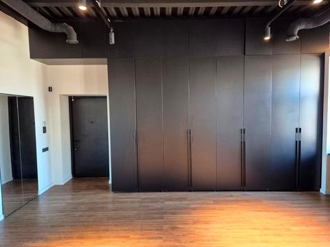 коммерческая по адресу Ивана Франко ул., 9