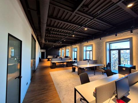 коммерческая по адресу Ивана Франко ул., 9