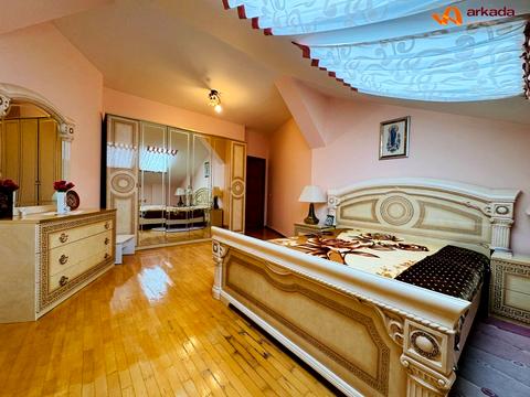 квартира по адресу Михаила Грушевского ул., 6