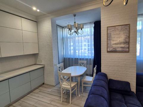 квартира за адресою Дегтярна вул., 7