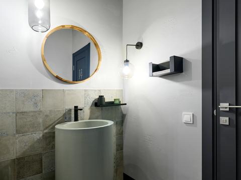 комерційна за адресою Січових Стрільців вул. (Артема), 79