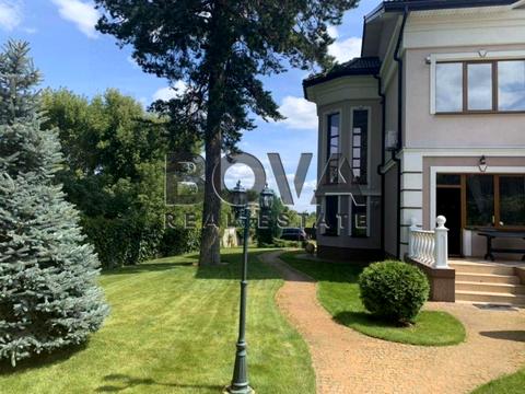 будинок за адресою Луговий пров.