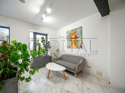 комерційна за адресою Болсуновська вул. (Сергія Струтинського), 4