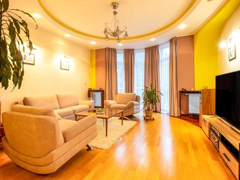 квартира по адресу Ефремова ул., 13