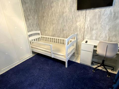 будинок за адресою Варшавська