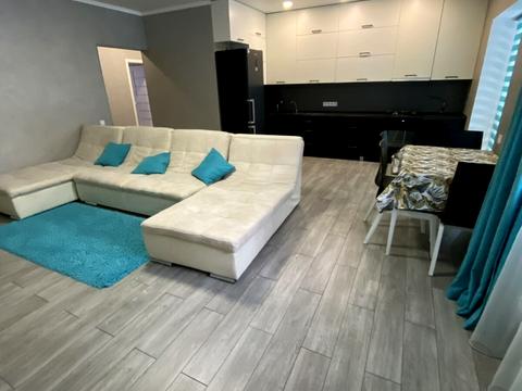 будинок за адресою Варшавська