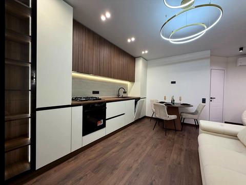 квартира за адресою Юліана Пелеша вул., 1а