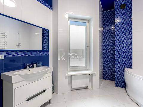 будинок за адресою Київська