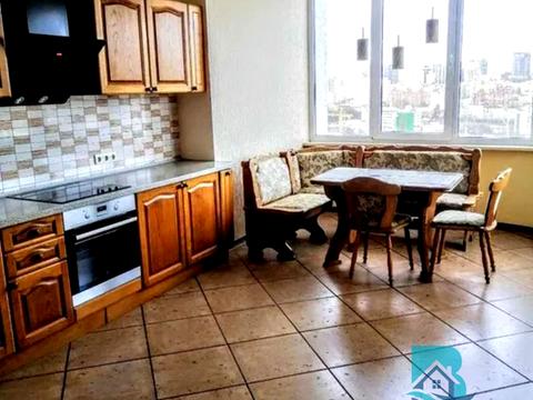 квартира за адресою Голосіївський просп. (40-річчя Жовтня), 30-В