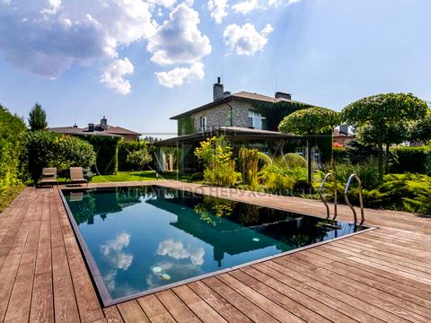 будинок за адресою Лісова вул.