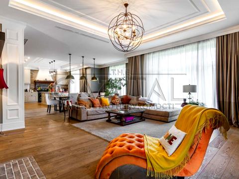 будинок за адресою Лісова вул.