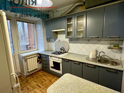 квартира за адресою Героїв Десантників вул., 11