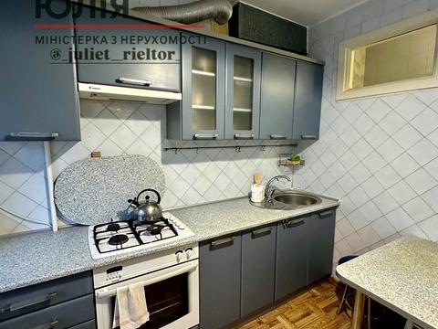 квартира за адресою Героїв Десантників вул., 11