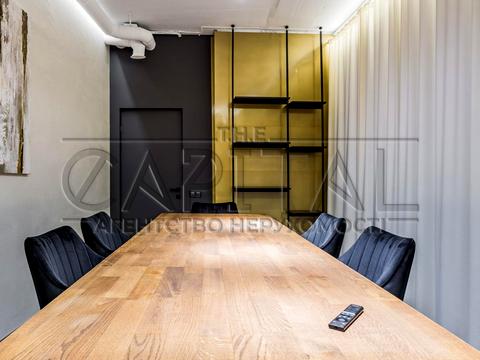 комерційна за адресою Болсуновська вул. (Сергія Струтинського), 12