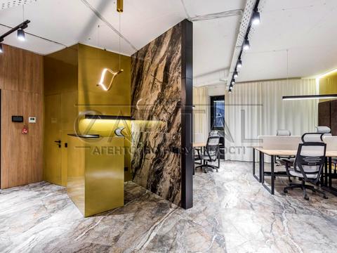 комерційна за адресою Болсуновська вул. (Сергія Струтинського), 12