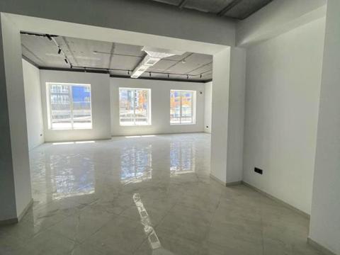 комерційна за адресою Княгинин вул., 44-1