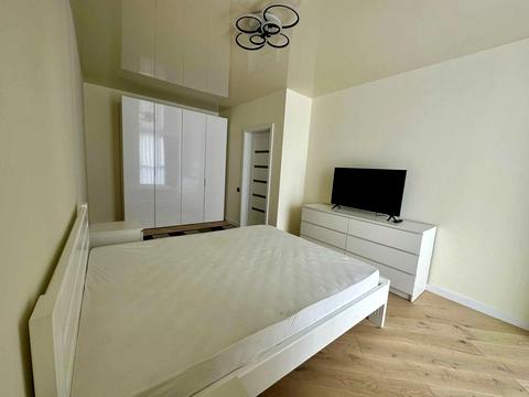 квартира по адресу Героев Майдана ул. (Червоноармейская), 192