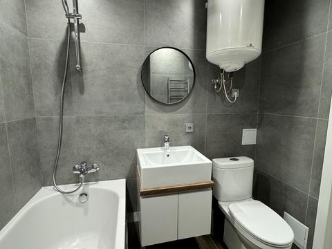 квартира за адресою Олега Мудрака вул. (Генерала Наумова), 1-Б