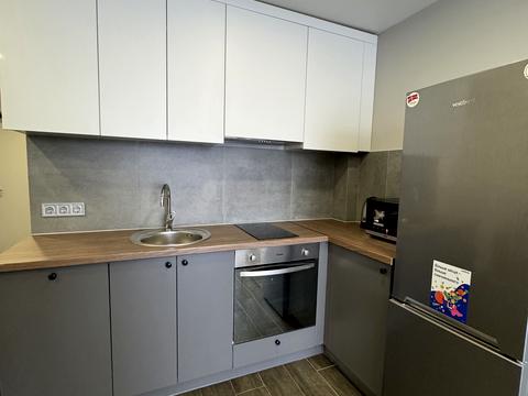 квартира за адресою Олега Мудрака вул. (Генерала Наумова), 1-Б