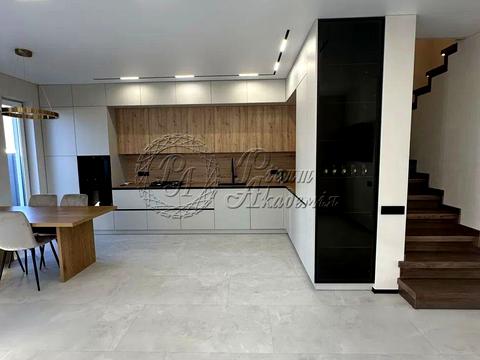 дом по адресу Радужная ул.