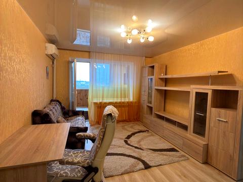 квартира по адресу Менахем-Мендл Шнеерсона ул. (Мініна), 1