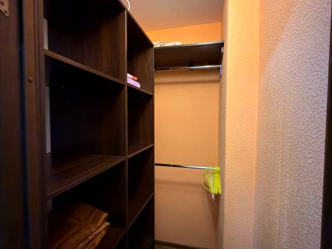 квартира по адресу Менахем-Мендл Шнеерсона ул. (Мініна), 1