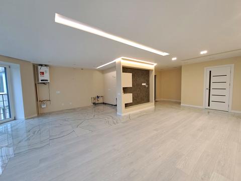 квартира за адресою Вербицького вул., 16