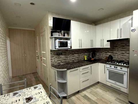 квартира за адресою Геннадія Біліченка вул. (Петровського), 33