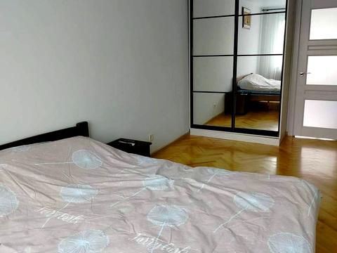 квартира за адресою Мануйлівський просп. (Воронцова), 75