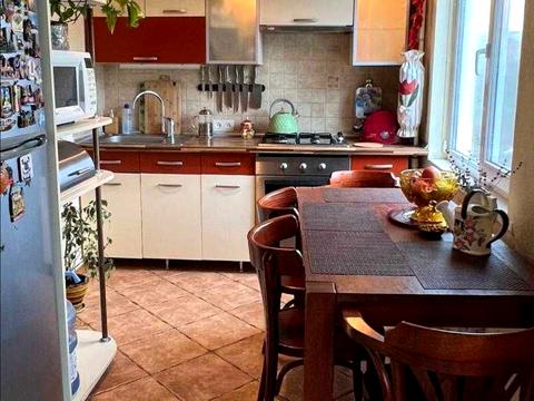 квартира за адресою Перемоги просп., 75б